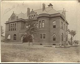 Statesville Old U.S Court House and Post Office